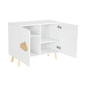 Commode enfant. blanc. 2 portes avec nuages en cannage. 2 étagères