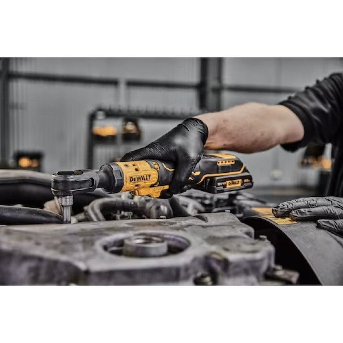 Clé à cliquet 1/4' XR 12 V Brushless - DEWALT - DCF504N-XJ