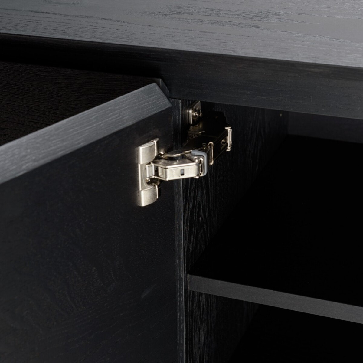 MAXENDRE - Buffet noir 4 portes 6 étagères pieds métal noir