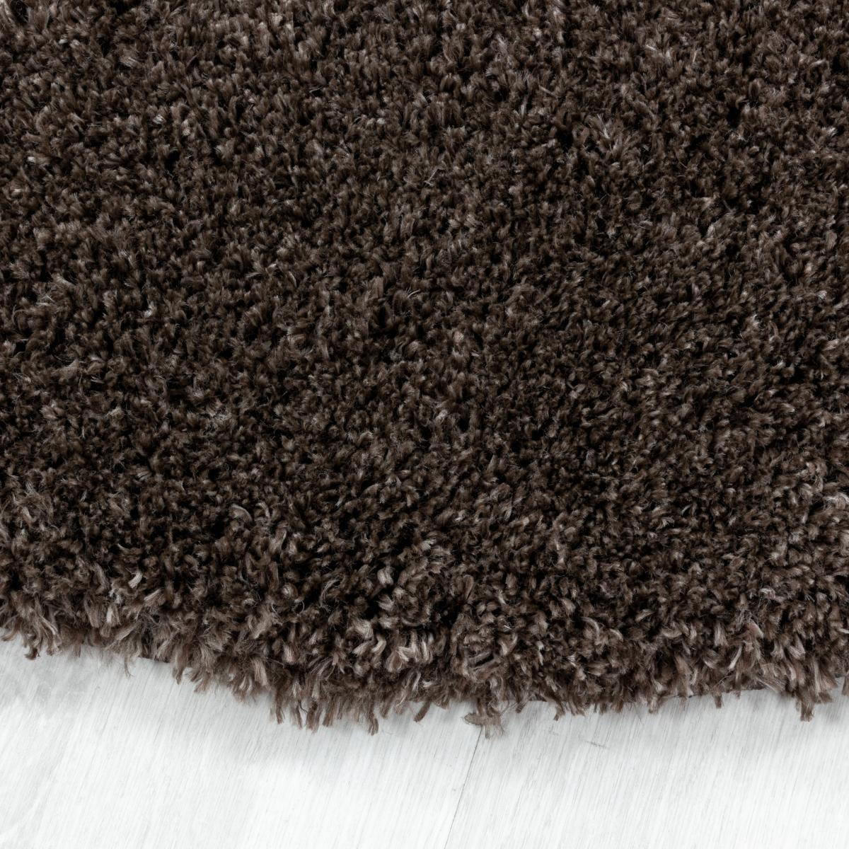 Tapis longs poils shaggy tissé motif uni TENI