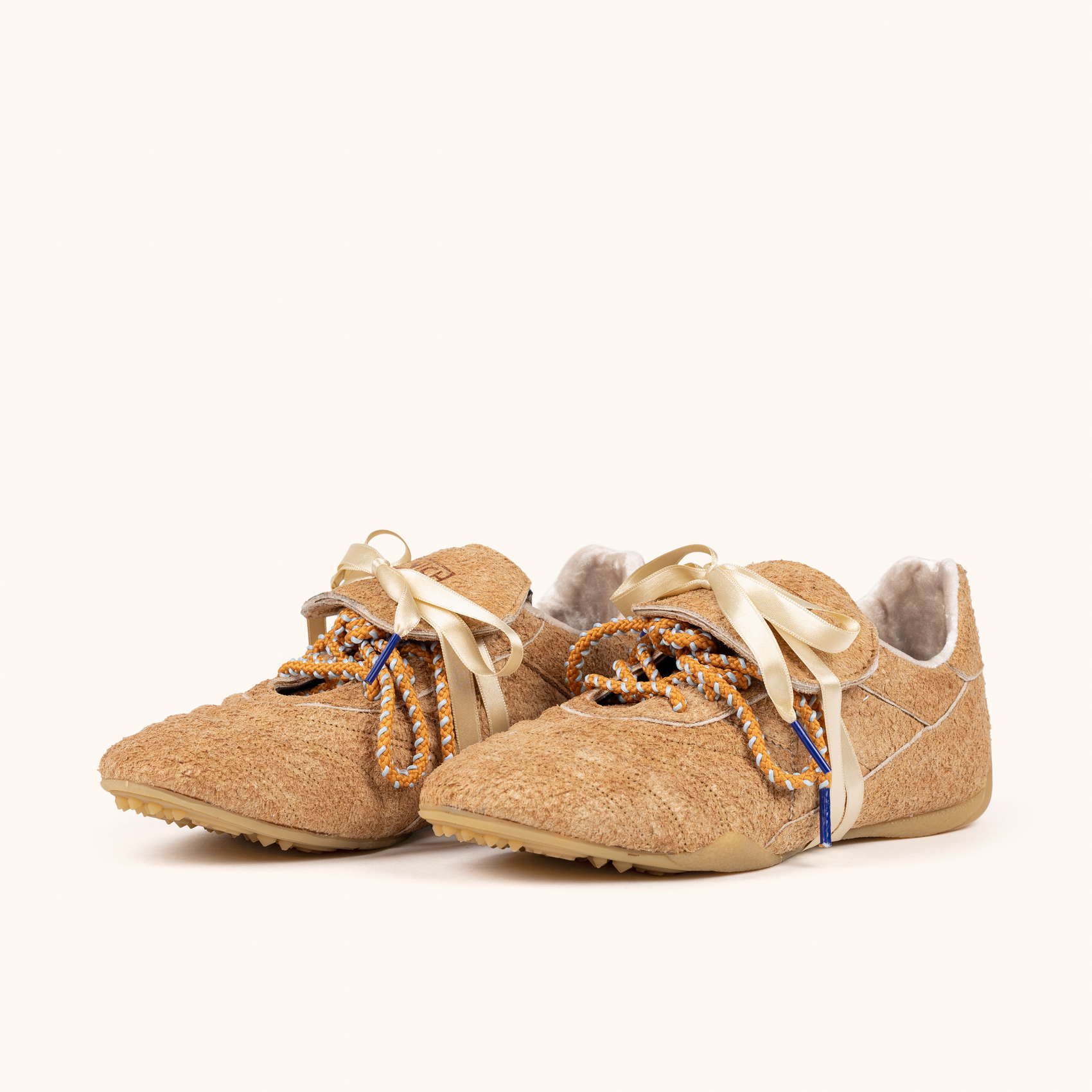 Zapatilla de Fútbol Retro-Futuro en Textura Yeti Arena MUNICH MUNDIAL STRADA YETI 07