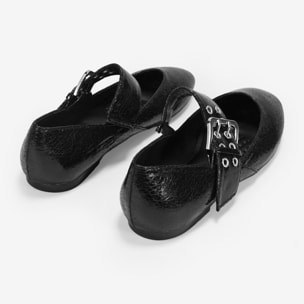 Bailarinas planas negras con tira y hebilla