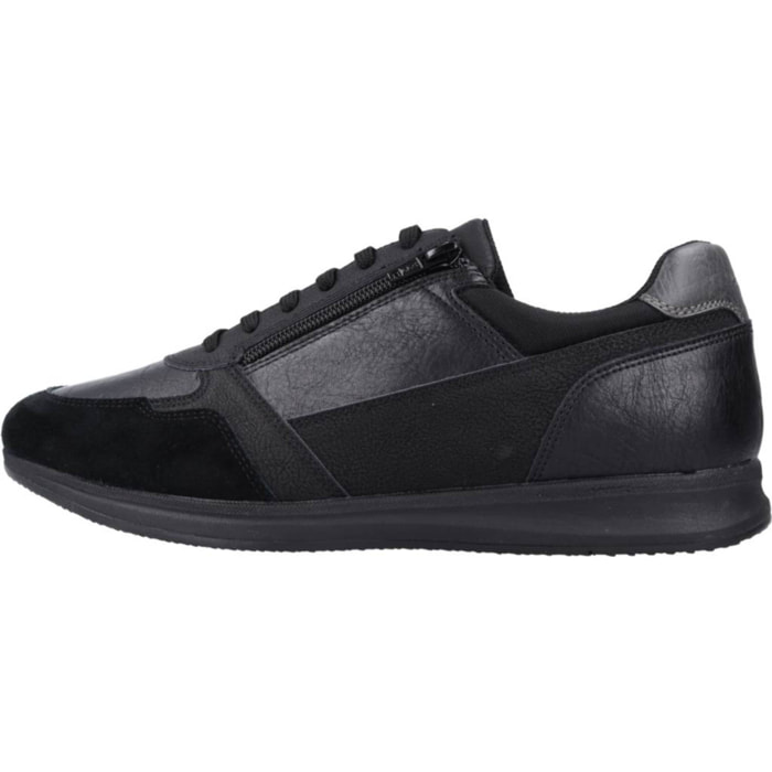 Sneakers de  Hombre de la marca GEOX  modelo U AVERY NEGRO