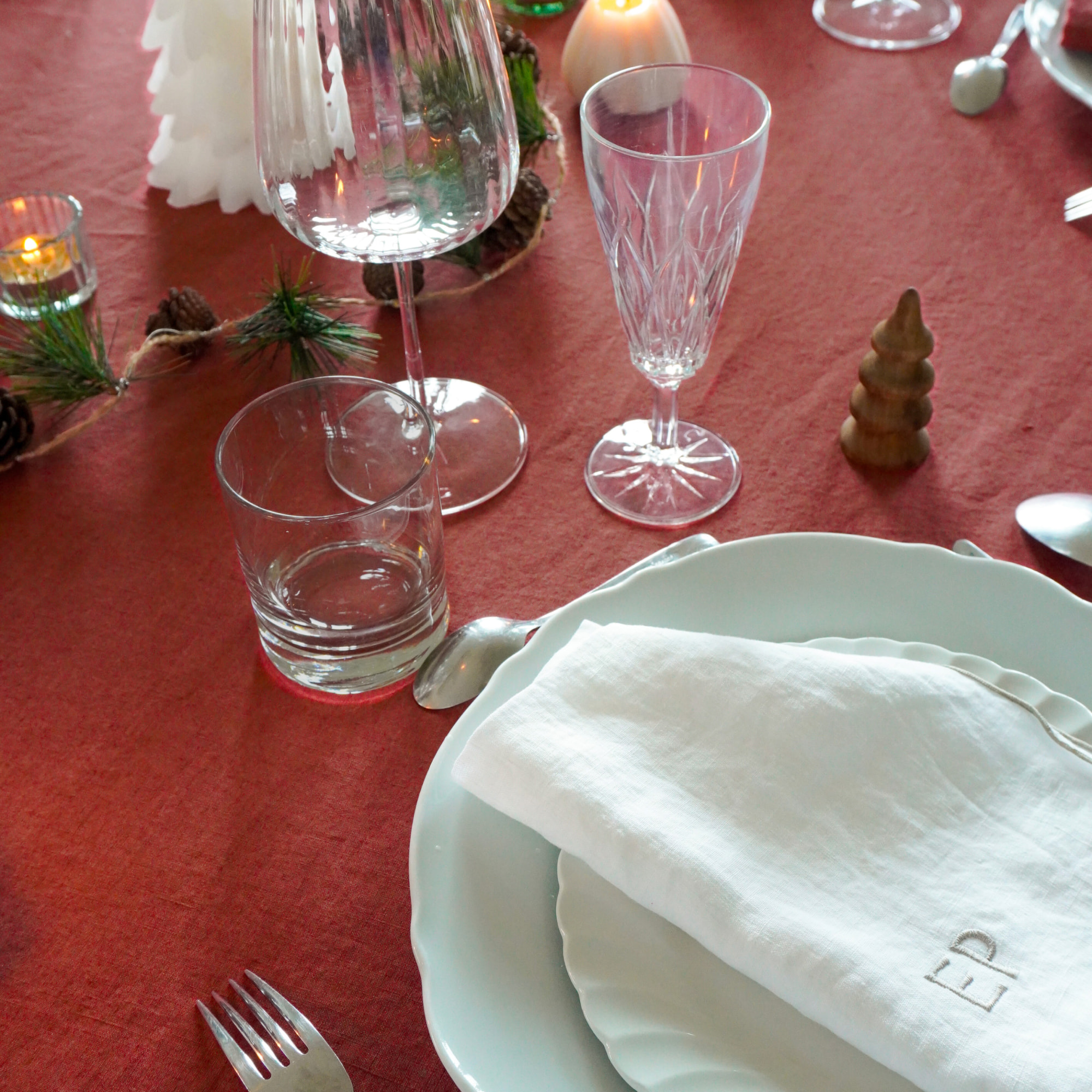 Nappe en lin lavé, AUTOUR DU LIN