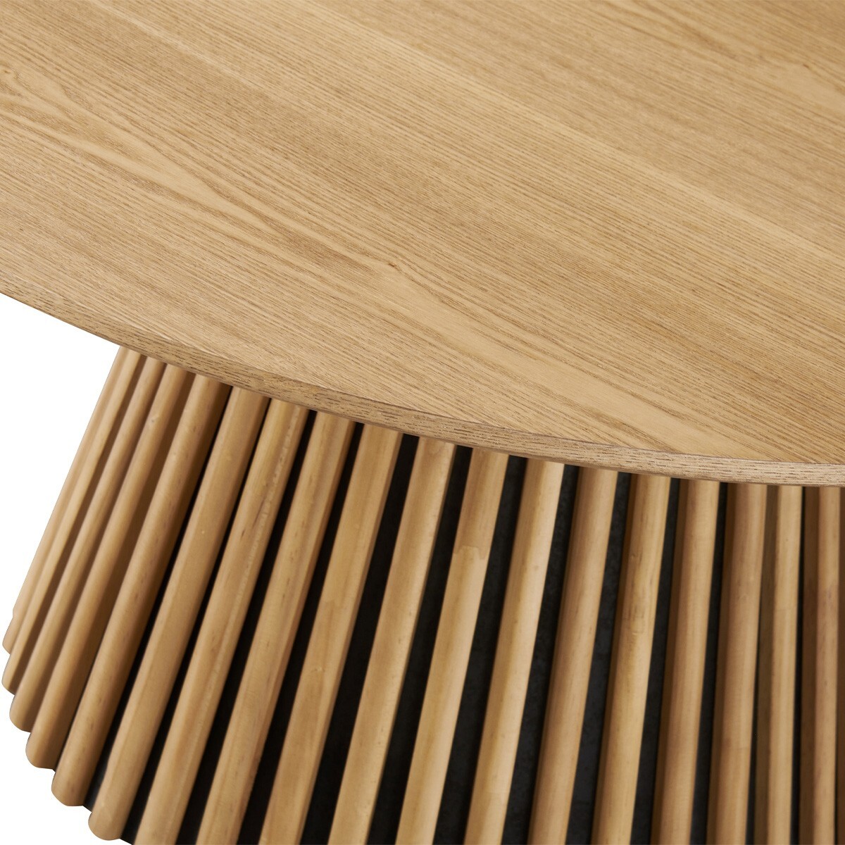 Table basse ronde en bois piètement cannelé - ADA