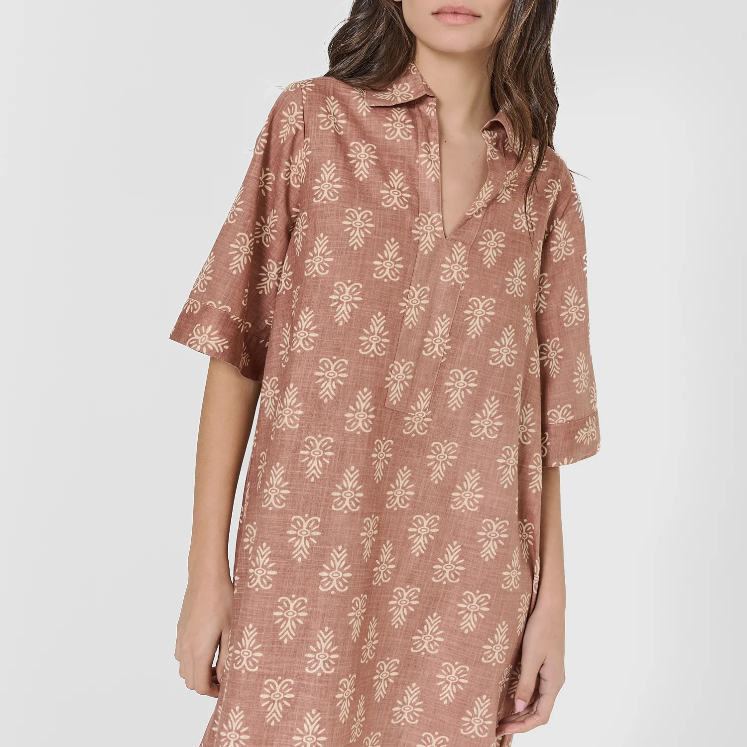 Vestido corto camisero hilo garden rosette