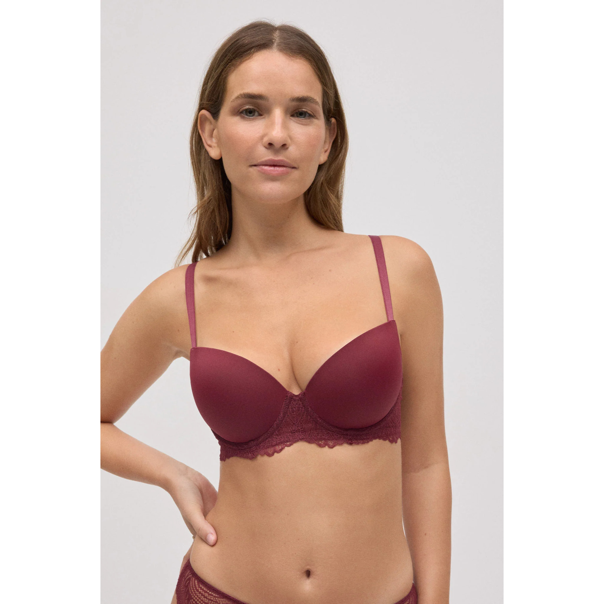 Reggiseno push-up in pizzo bordeaux, coppa B