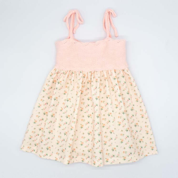 VESTIDO CUERPO DE TRICOT Y FALDA DE FLORES ROSA