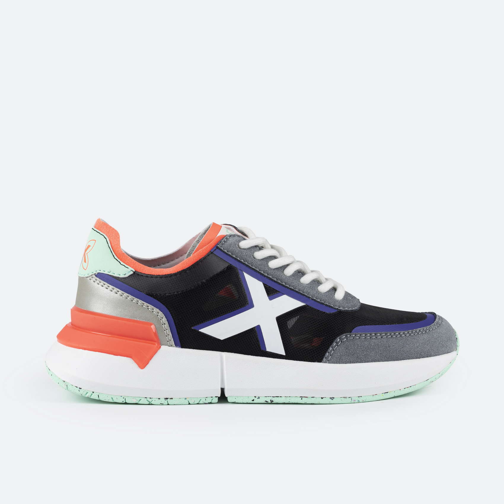 MUNICH VERSUS WMN LS 96