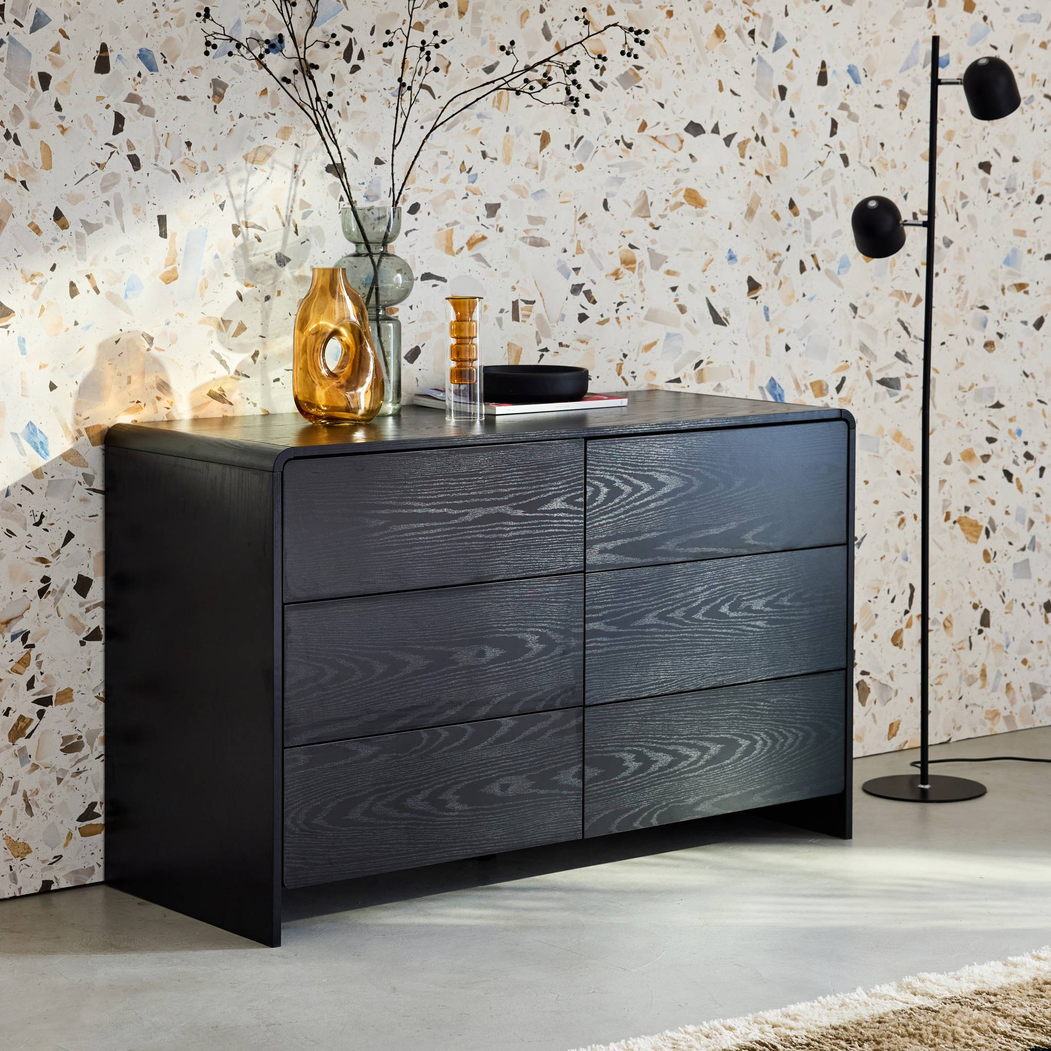Commode 6 tiroirs effet bois arrondi. noir