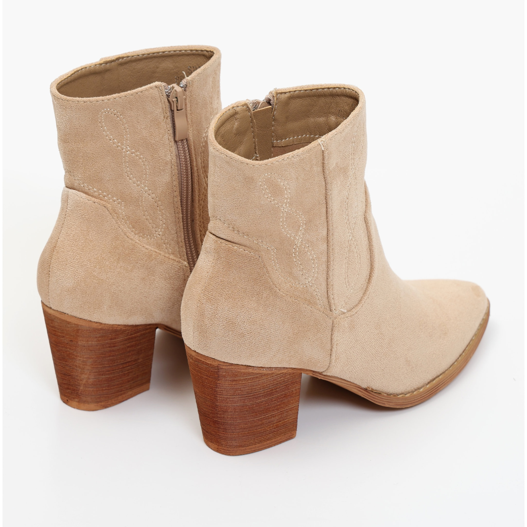 Stivaletti texani in simil pelle scamosciata con ricamo