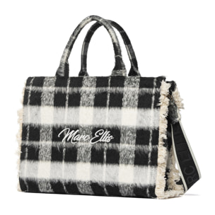 Marc Ellis Borsa a spalla