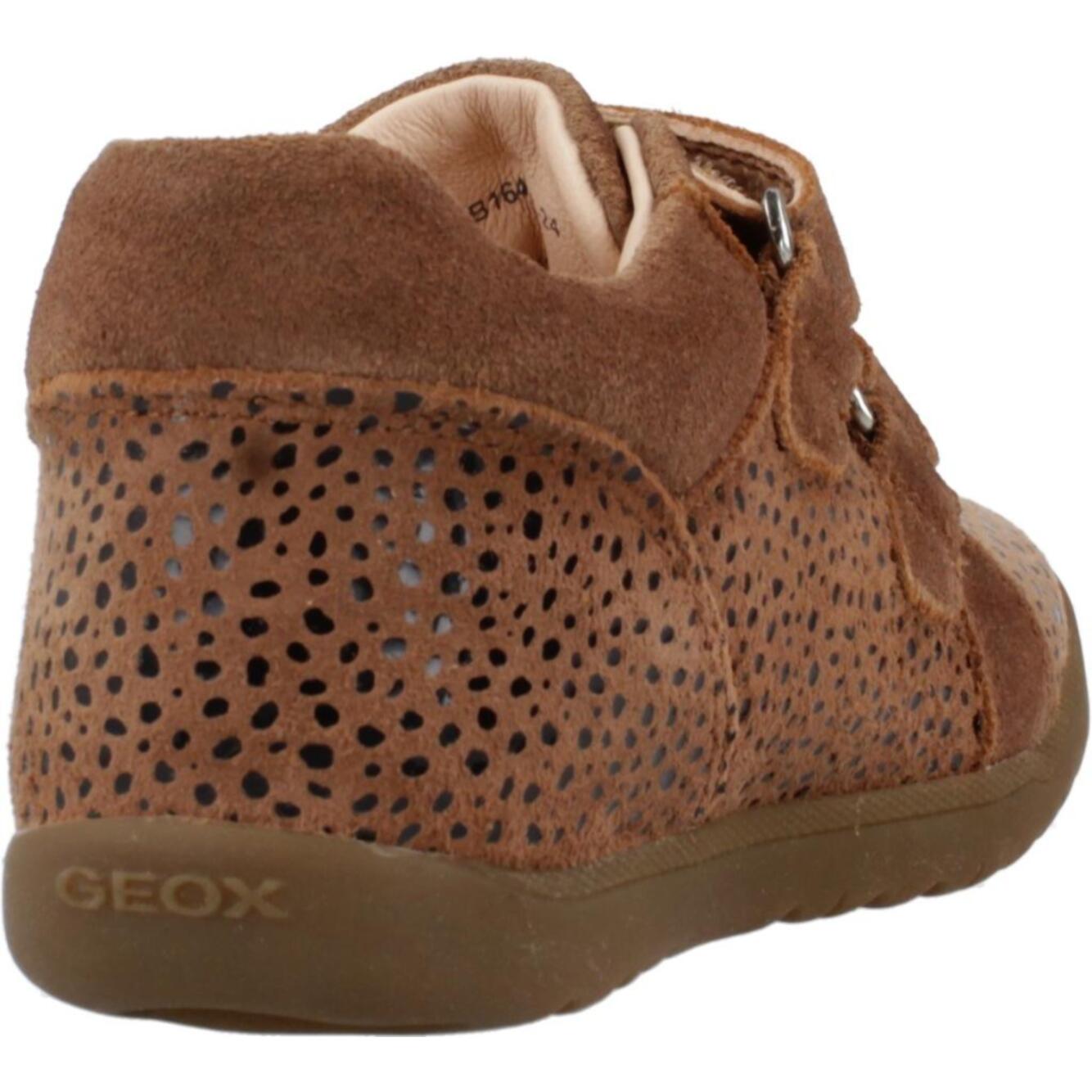 Zapatos Niña de la marca GEOX  modelo B MACCHIA MARRON