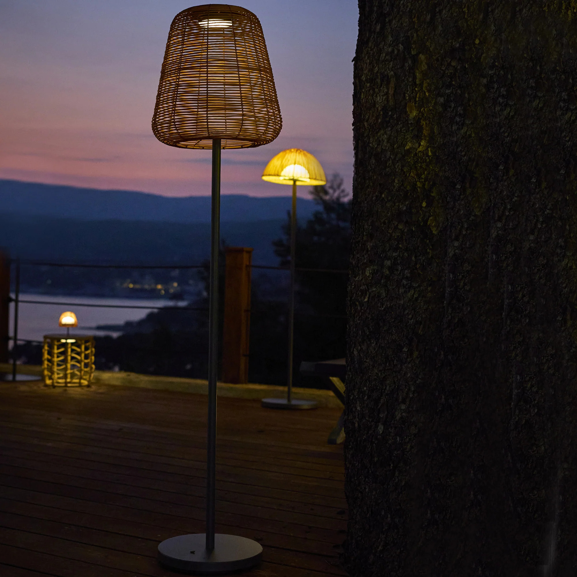 Lampadaire solaire TALL BOHEME H160CM