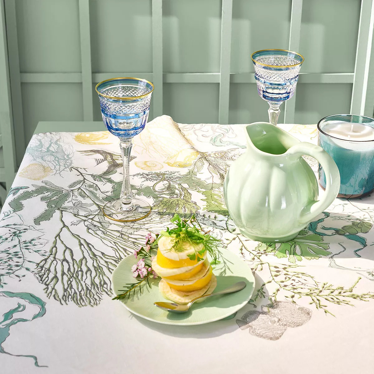 Chemin de table métis lin & coton lavé 150 g/m² imprimé blanc bleu vert Balade marine verde