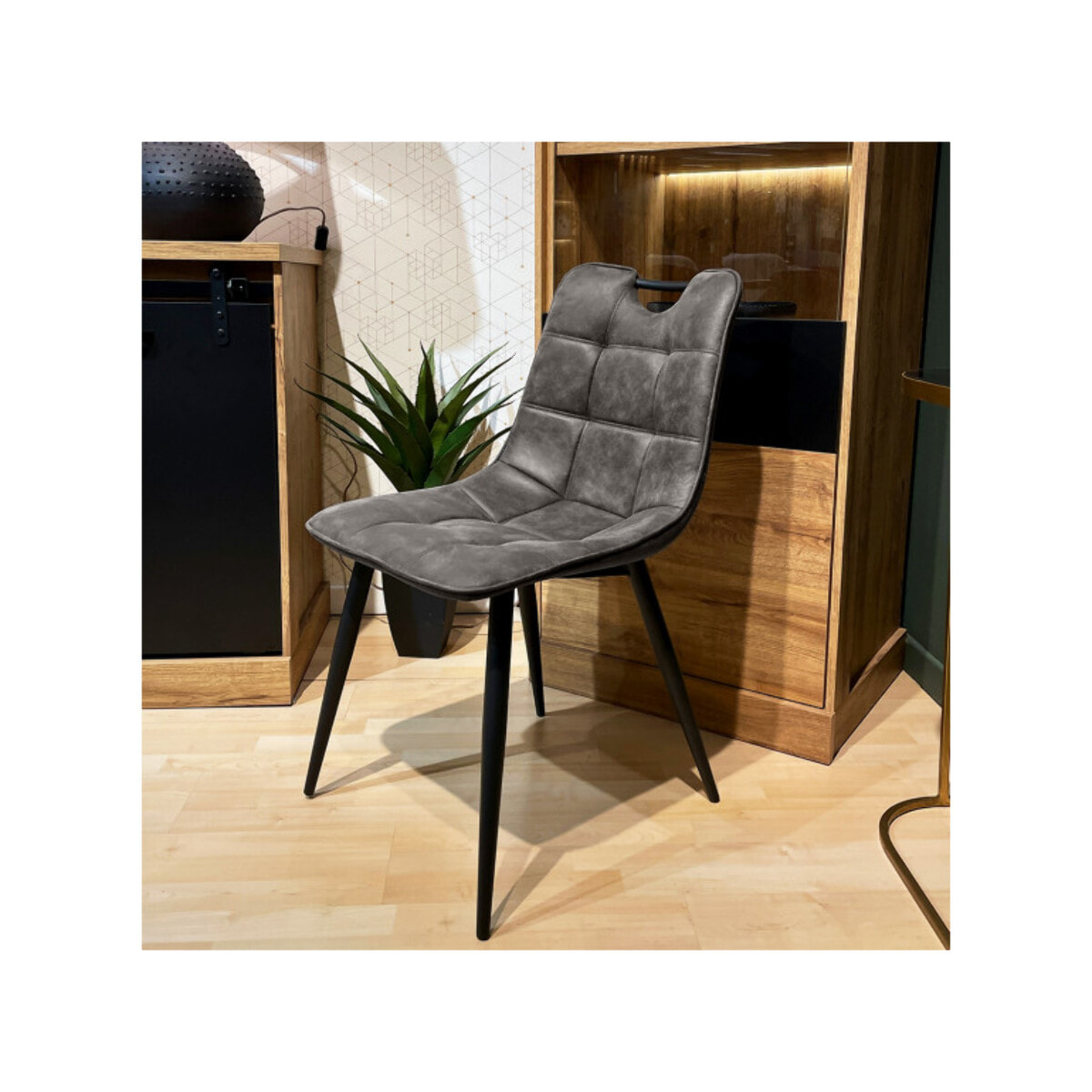 Chaise microfibre effet simili, poignée et pieds noirs - SPOOKY 2