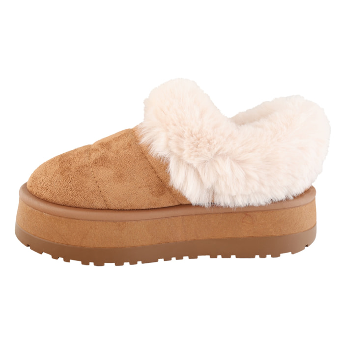 Ciabatte in simil camoscio imbottite con platform