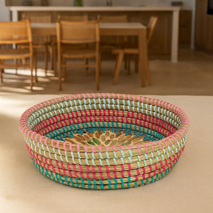 Plateau rond en jonc de mer et coquillages 30cm PAROS