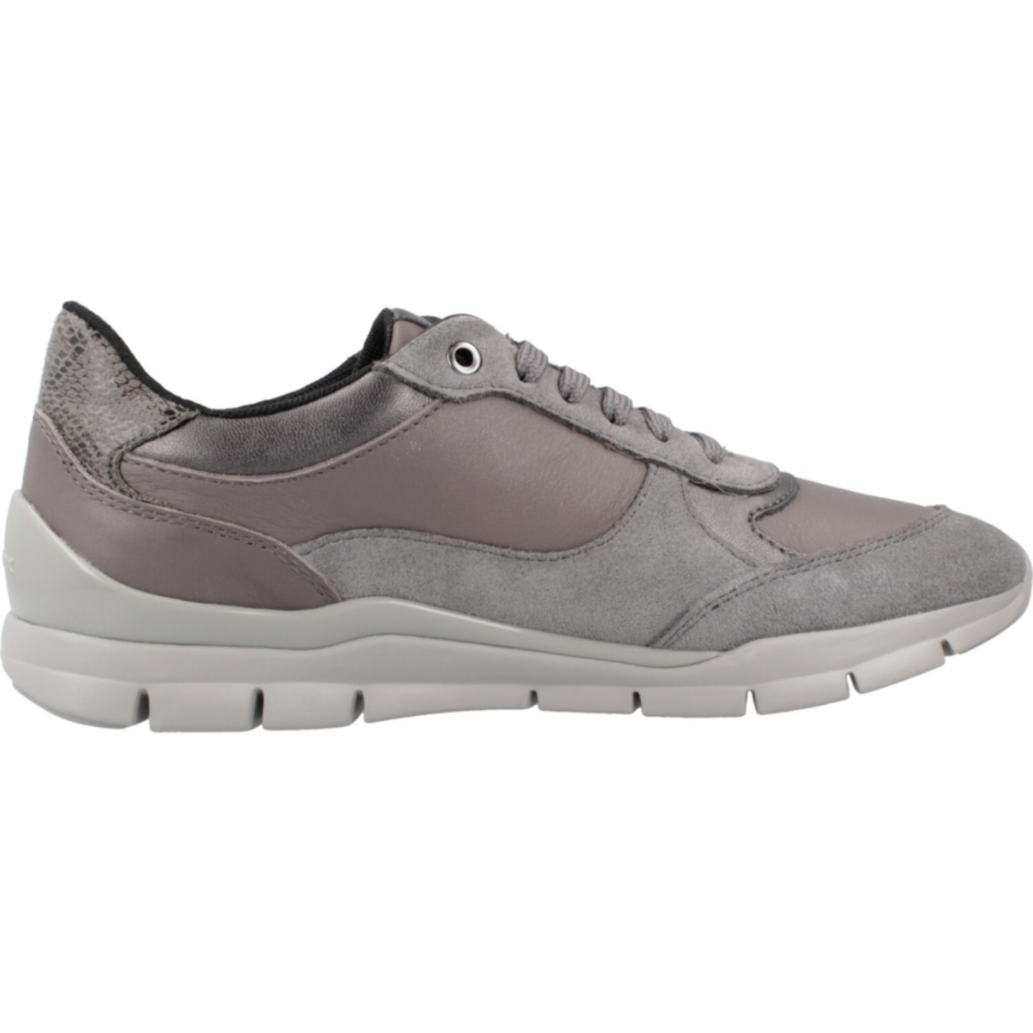 Sneakers de  Mujer de la marca GEOX  modelo D SUKIE GRIS