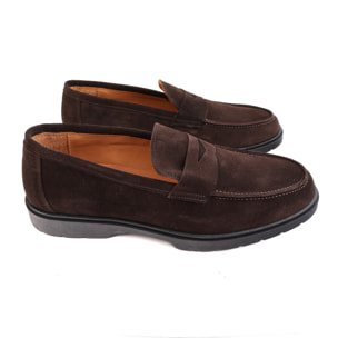 Mocassino in camoscio con fondo light