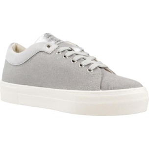 Sneakers de  Mujer de la marca GEOX  modelo D CLAUDIN GRIS