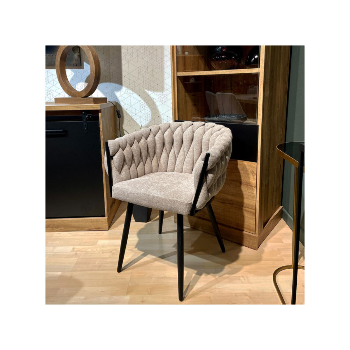 Chaise en tissu maille tressé matelassé avec accoudoirs - MELODIE 2