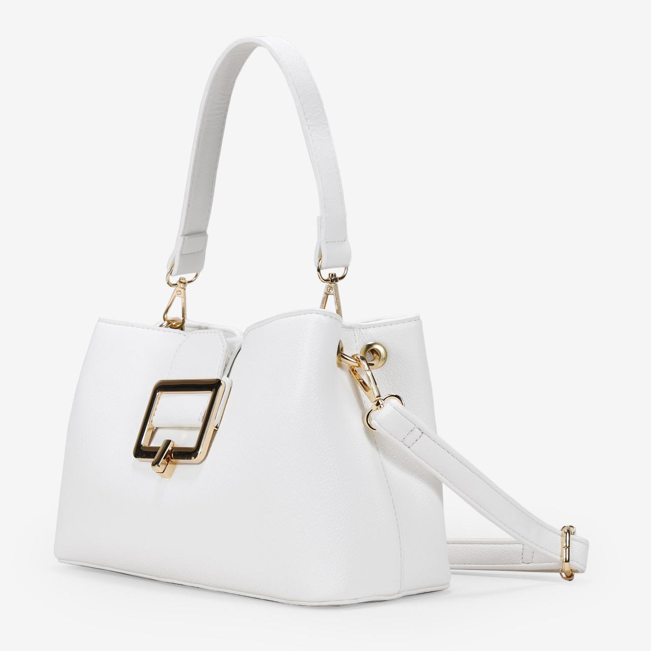 Bolso pequeño blanco de hombro con solapa y broche