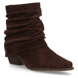 Botín cowboy fruncido con tacón bajo