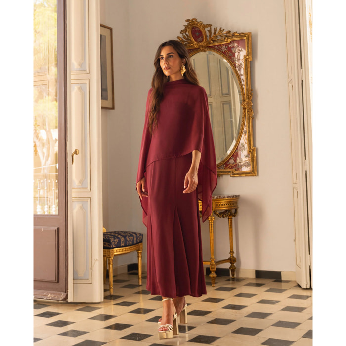Vestido midi de corte imperio con tirantes