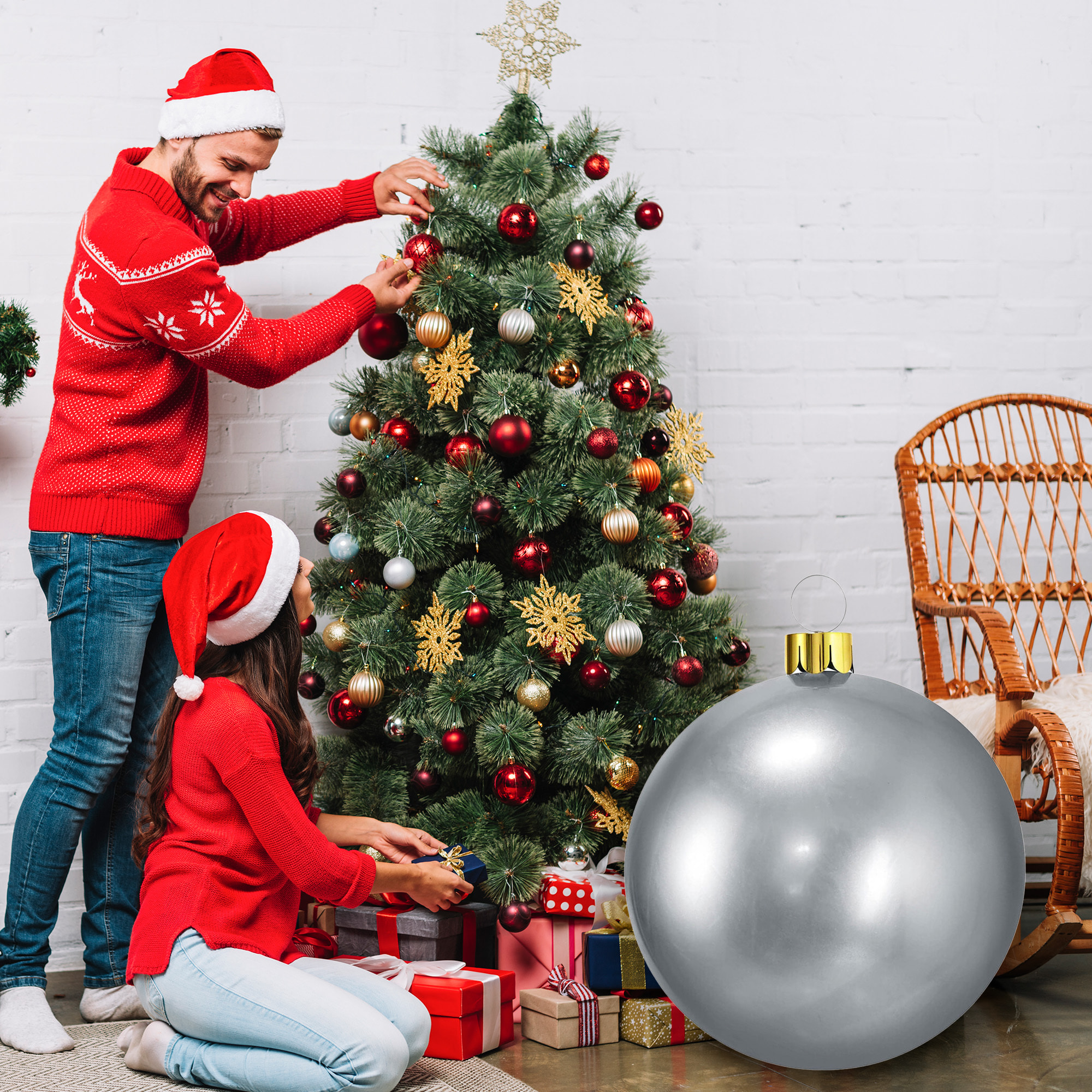 Bola de navidad inflable plateada de 6,5cm con ventosa