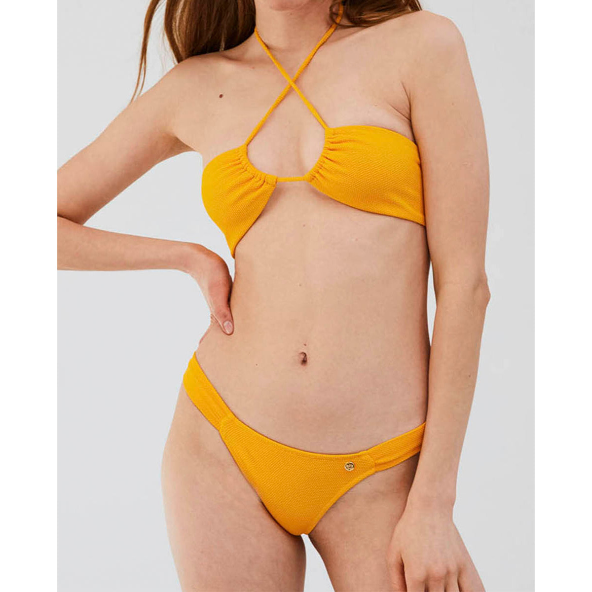 Top de bikini con tirantes ajustables en tejido piqué