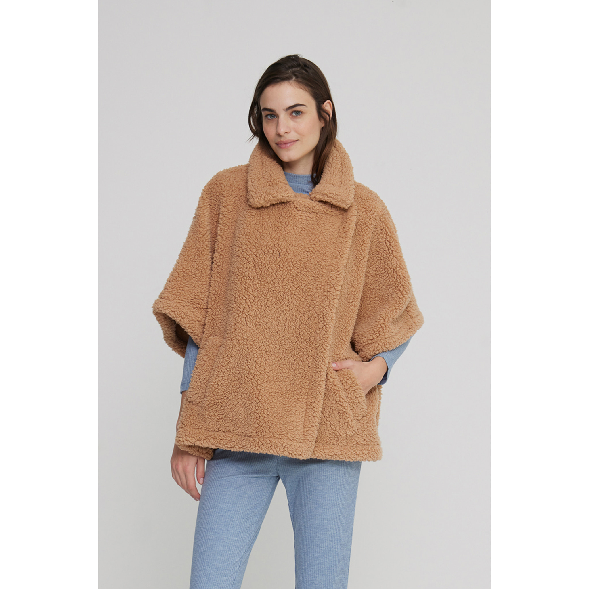 Giacca donna  jessy in eco agnellino Noidinotte