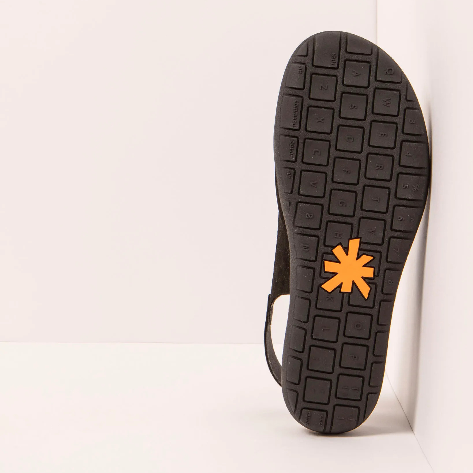 Sandalias 1719 NOBUCK BLACK /RHODES color Black