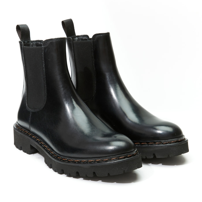 Chelsea Boot British Passport Nero