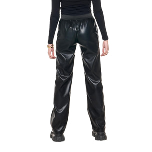 Pantalón ancho de mujer "Black Ring" símil piel