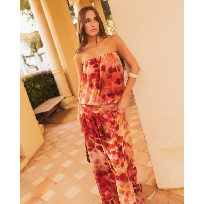 Vestido largo con escote palabra de honor