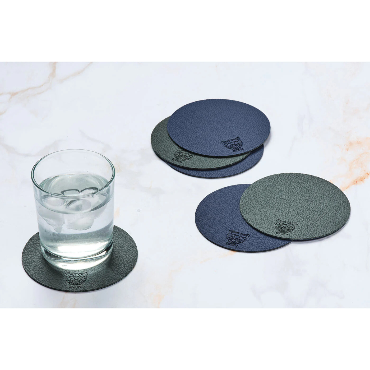 Sous-verre rond réversible - 6 pièces - Cuir recyclé bleu nuit et gris anthracite