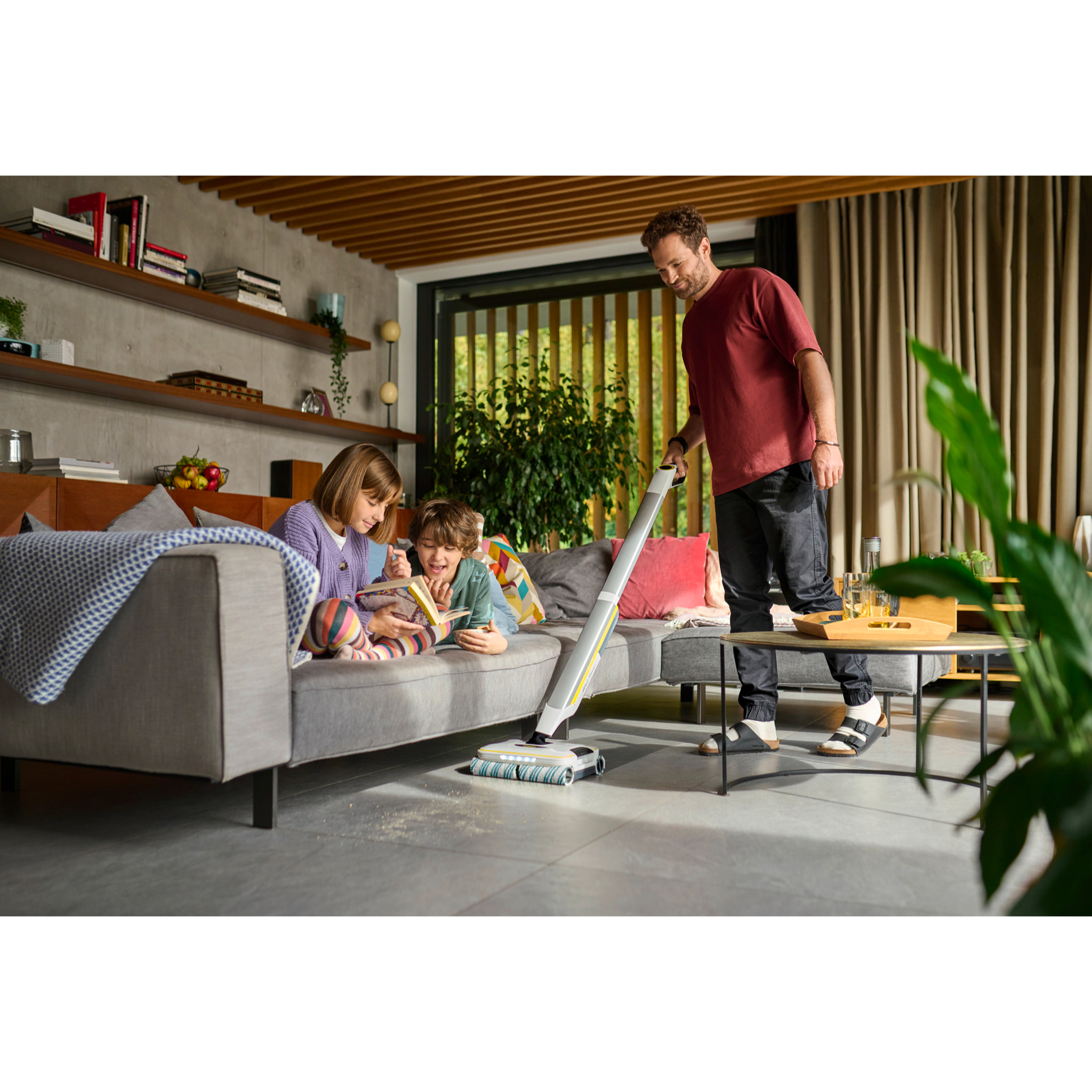 Nettoyeur de sols connecté Karcher FC 8 Smart Signature Line - Aspire lave et sèche - Connecté- écran LCD- Autonomie 50 min