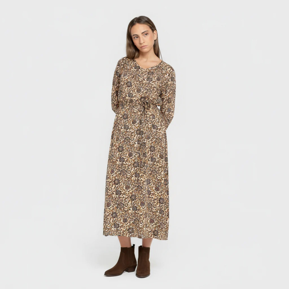 Vestido midi manga larga pico viscosa Sophie