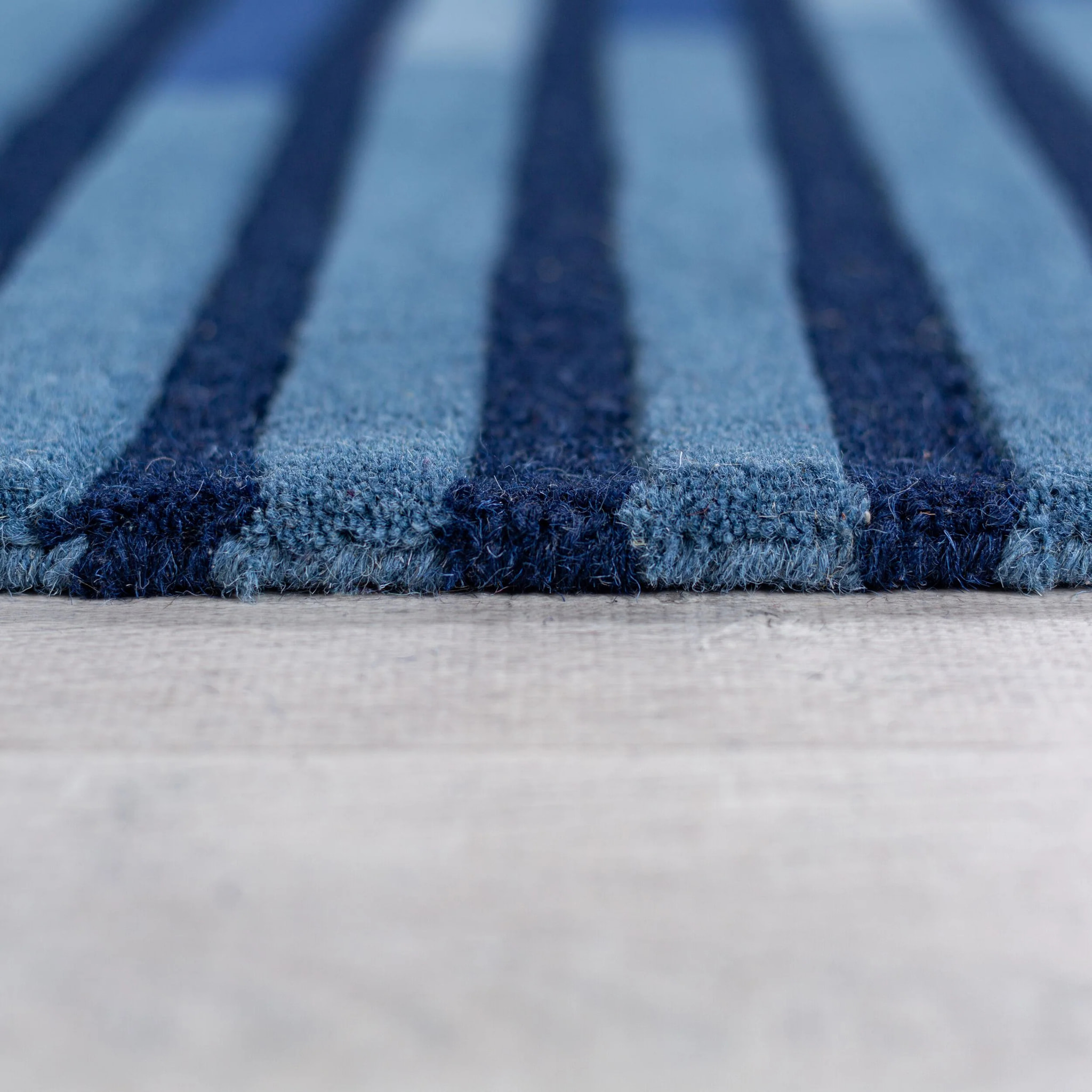 Tapis  en laine CONWAY RETRO