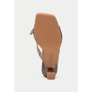 Sandalia Destalonada Danielle Oro 6 cm