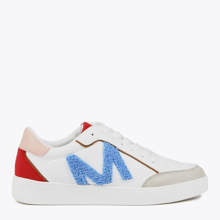 Sneakers multicolori con lettera M effetto spugna