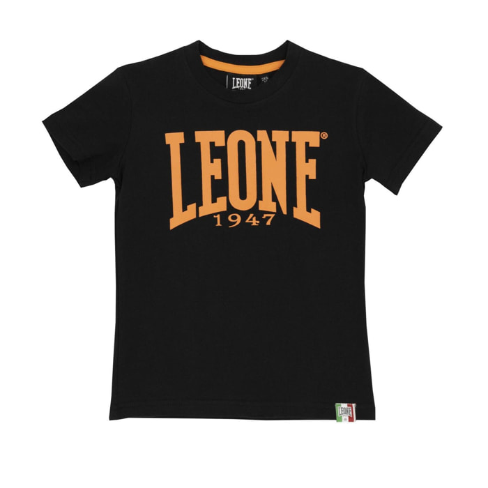 Camiseta infantil de león con mangas cortas, tejido grueso básico.