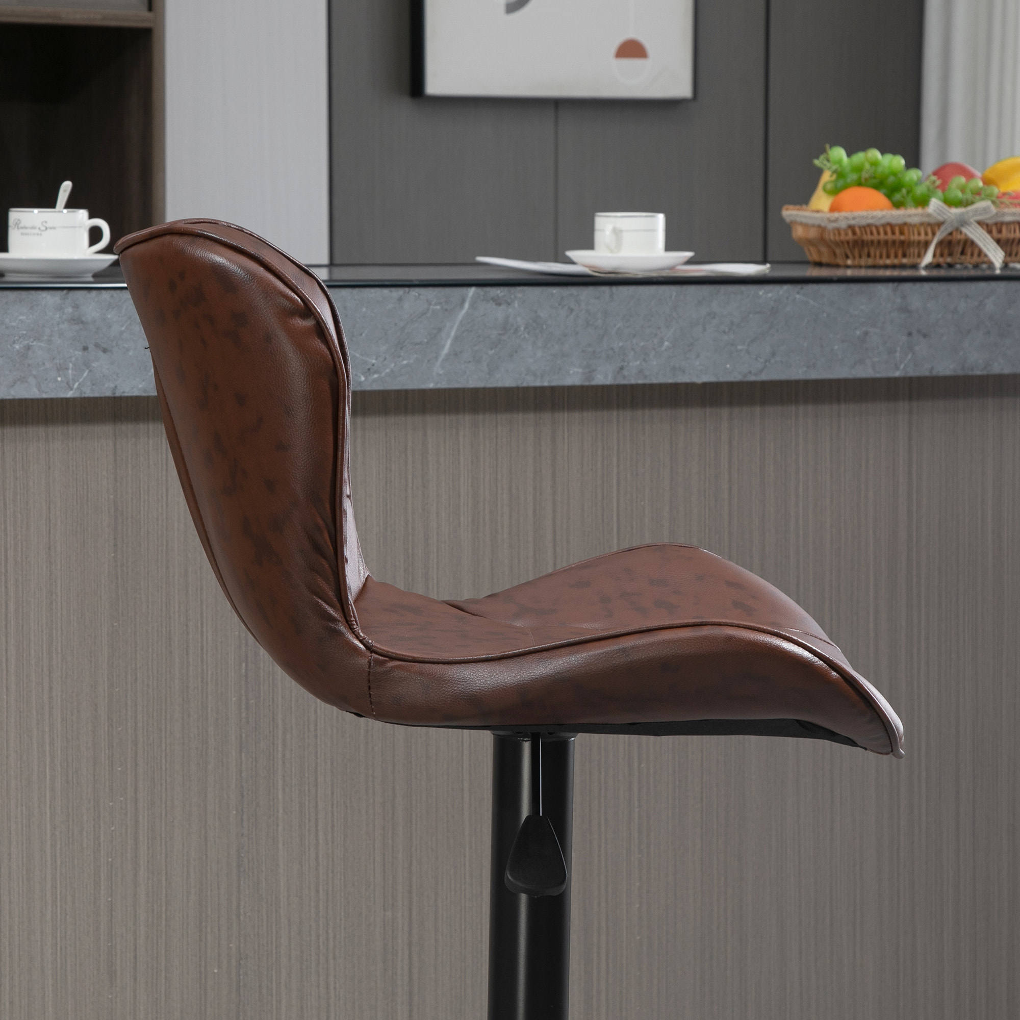 Juego de 2 Taburetes de Bar Tapizado en Cuero Sintético Taburetes Altos de Comedor Regulable en Altura Giratorio con Respaldo y Reposapiés 46,5x54x88-108 cm Marrón