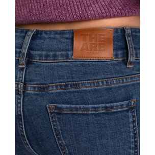 Pantalón de mujer vaquero acampanado