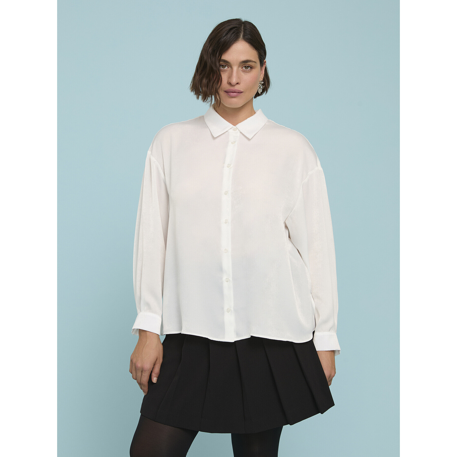 Fiorella Rubino - Camicia in raso dalla linea morbida e confortevole - Bianco