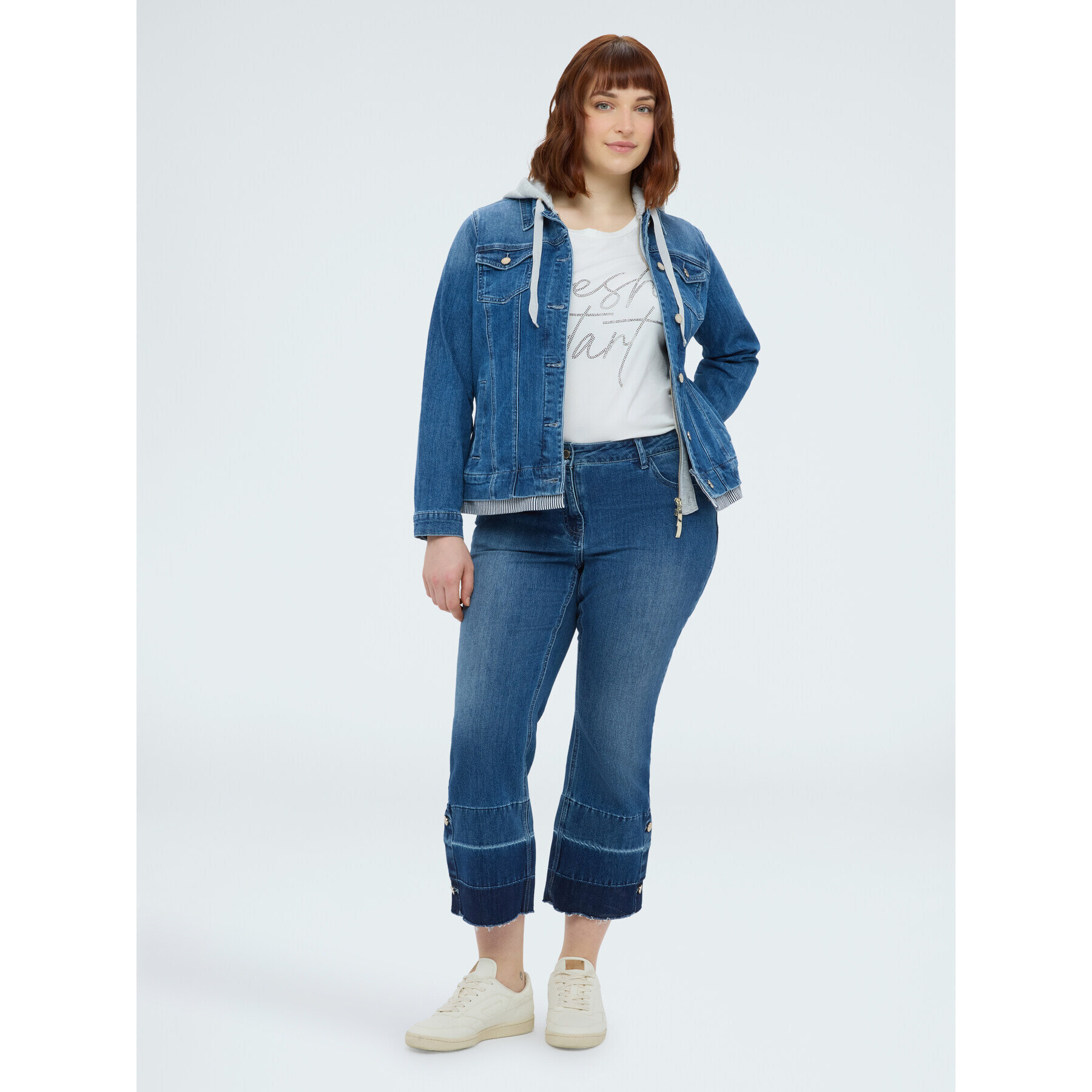 Fiorella Rubino - Jeans Kick Flare con bajo deshilachado - Azul