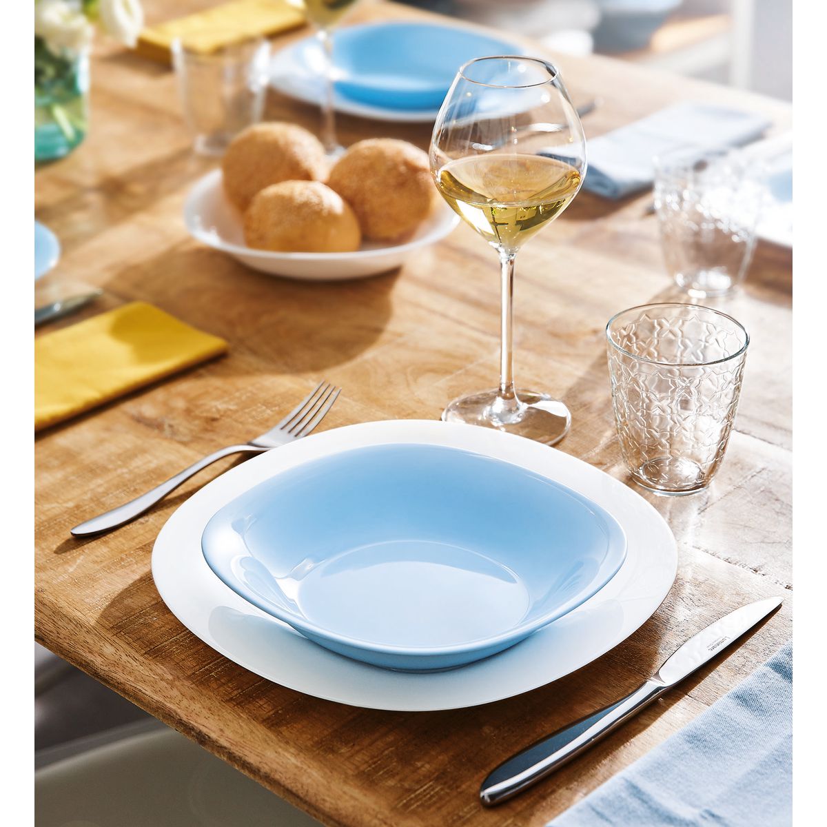 Assiette creuse bleue 22,8 x 21,2 cm Carine - Luminarc