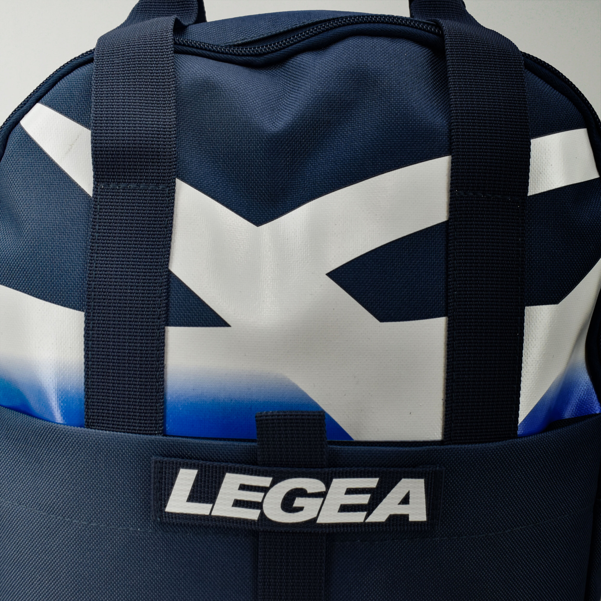 Zaino sportivo da viaggio NIHAT 40x30x15 cm