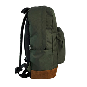 Mochila Americano Ranking Verde Olivo. Compartimento portalaptop. Espaldera acolchada.